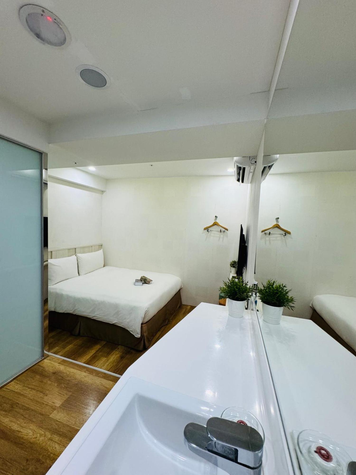 Apause Inn Taipei Exteriör bild