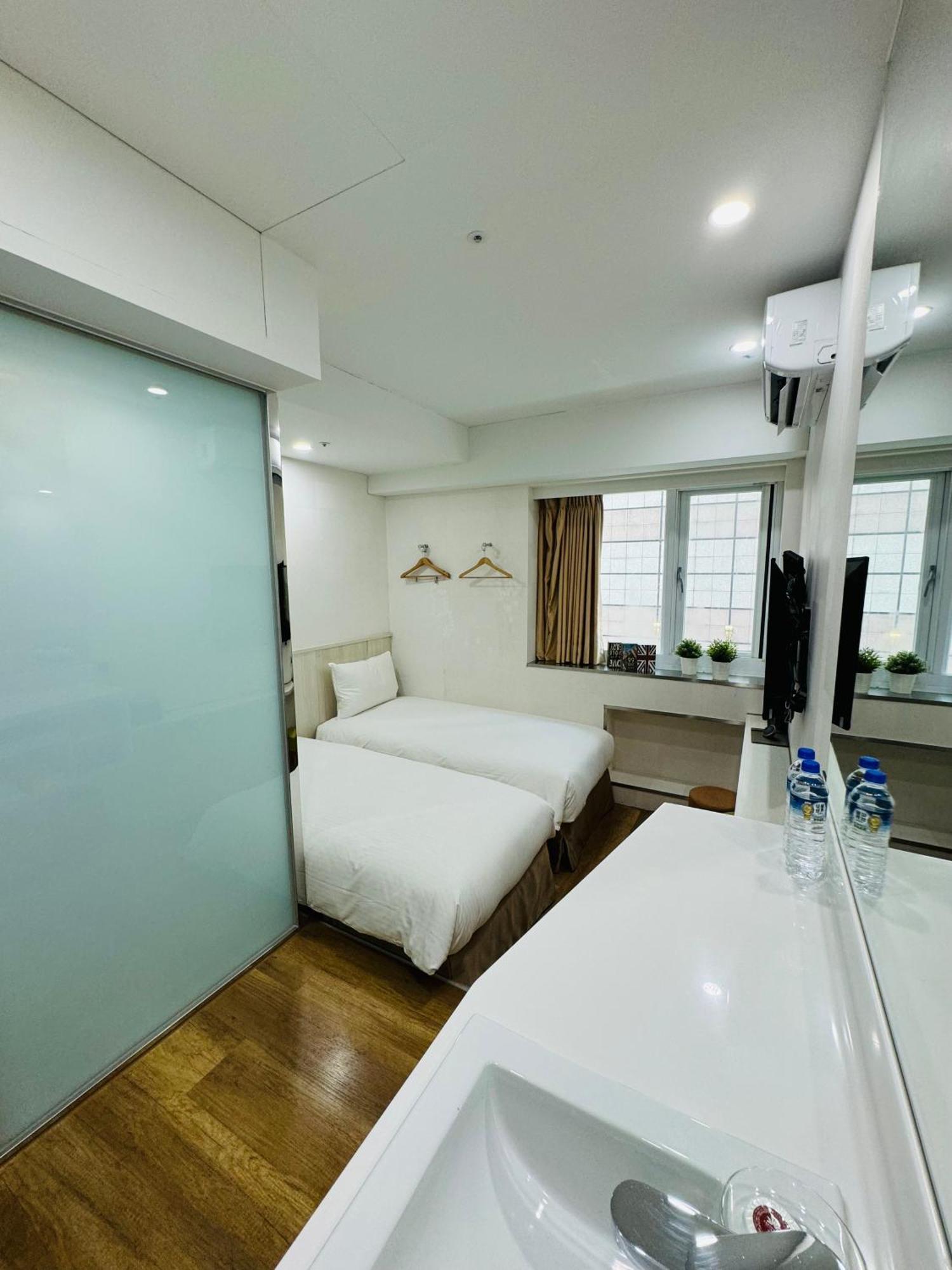 Apause Inn Taipei Exteriör bild