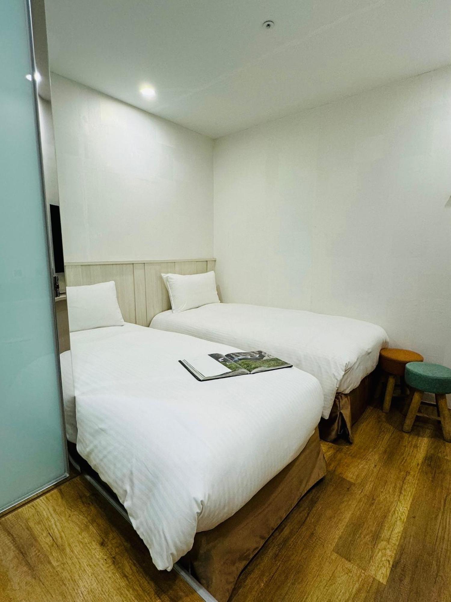 Apause Inn Taipei Exteriör bild